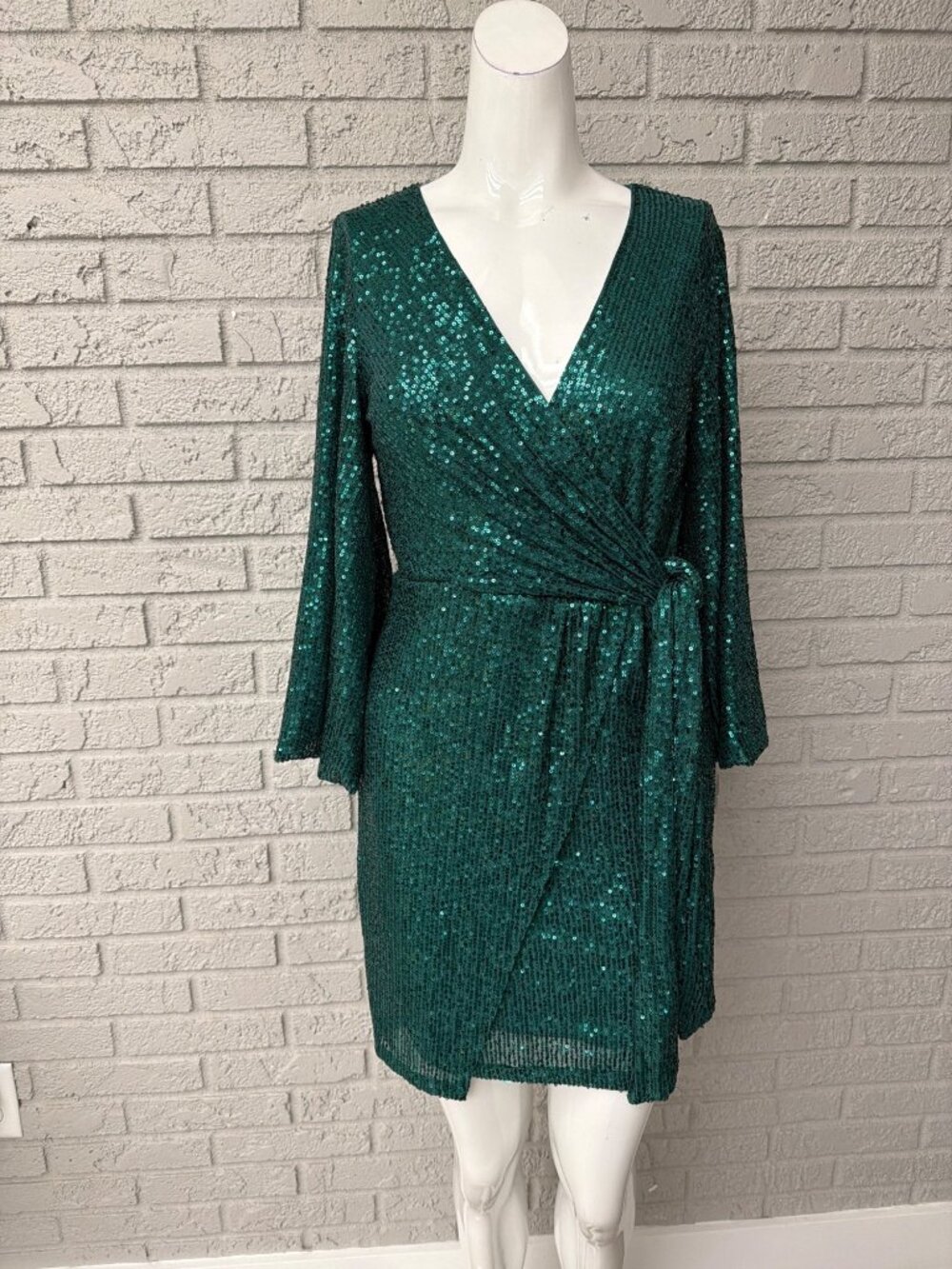 Timing Emerald Green Sequin Wrap Bodice Mini Dress Size S